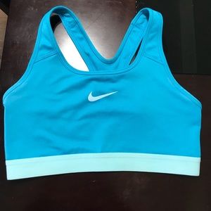 BRAND NEW Nike Sports bra